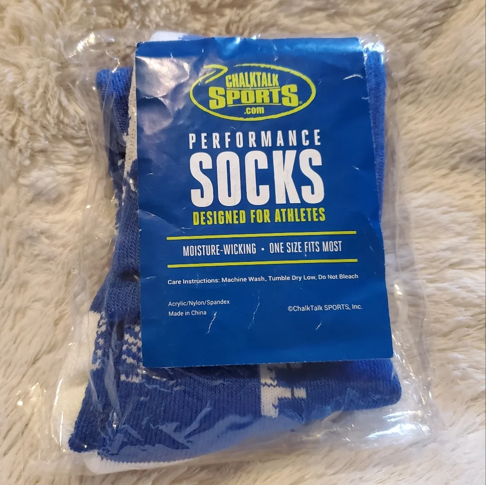 Chalktalk Sports Performance Athletic Socks Basketball Woven Mid-Calf Blue/White